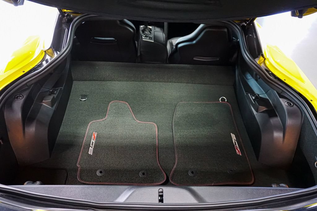 Used 2017 Chevrolet Corvette Z06 RWD image 39