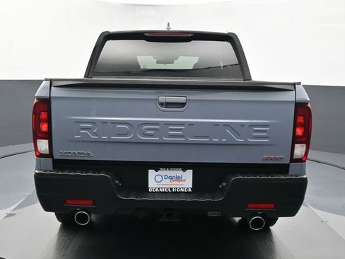 Used 2025 Honda Ridgeline Sport image 4