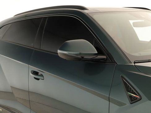 Used 2024 Lamborghini Urus S image 37