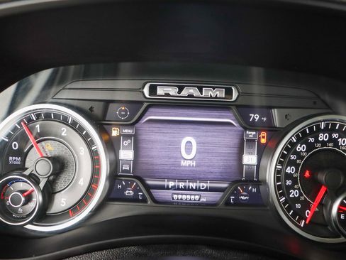 Used 2020 RAM 2500 Laramie AWD/4WD image 16