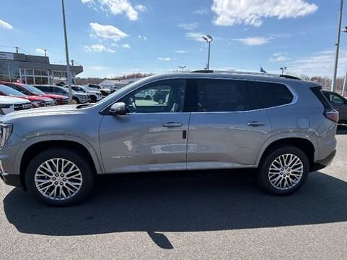 New 2026 GMC Acadia Denali w/ Super Cruise Package AWD/4WD image 4