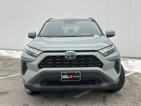 Used 2023 Toyota RAV4 XLE image 7