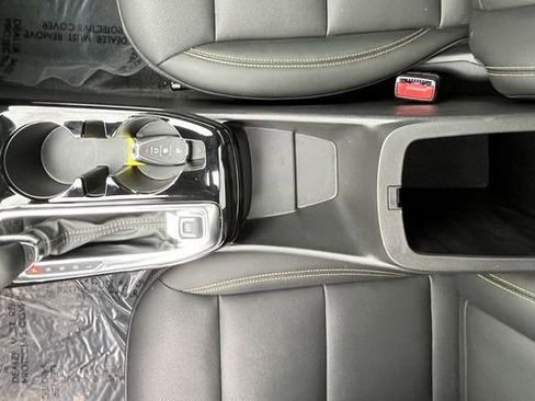 Certified 2024 Chevrolet Trax ACTIV w/ Sunroof Package image 15