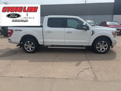 Used 2022 Ford F150 Lariat w/ Max Trailer Tow Package AWD/4WD image 5