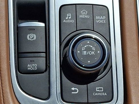 Used 2023 INFINITI QX60 Sensory w/ Vision Package AWD/4WD image 28