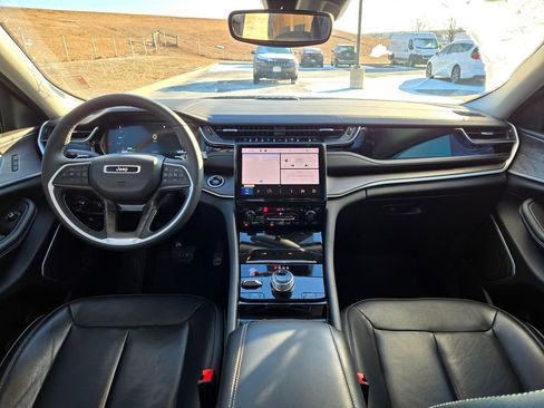 Used 2022 Jeep Grand Cherokee Limited 4xe image 15