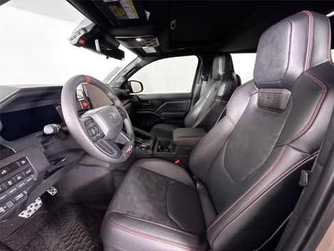 Used 2025 Toyota Tacoma TRD Pro AWD/4WD image 3