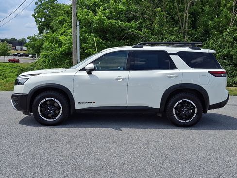 Certified 2024 Nissan Pathfinder Rock Creek AWD/4WD image 4