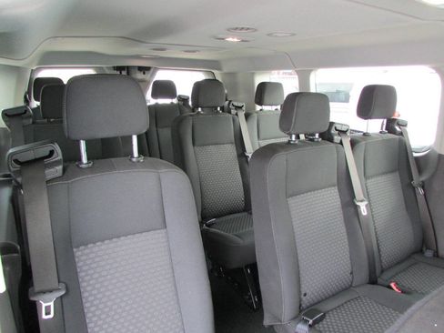 Used 2023 Ford Transit 350 XL image 26