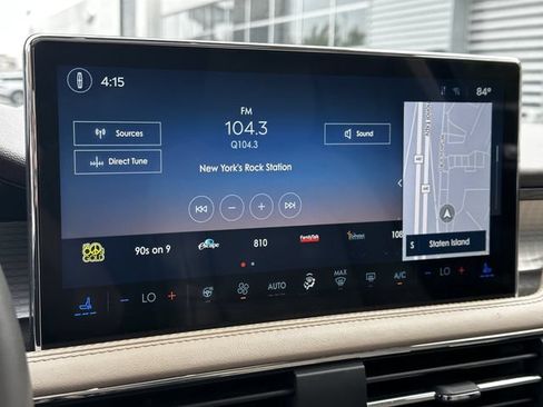 Certified 2023 Lincoln Corsair AWD w/ Equipment Group 101A image 21