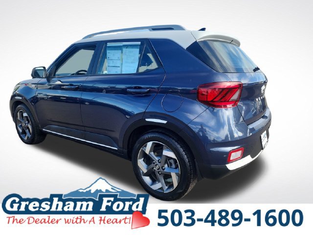 Used 2021 Hyundai Venue FWD image 5