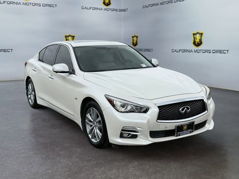 Used 2017 INFINITI Q50 3.0t Premium w/ Driver Assistance Package RWD image 7