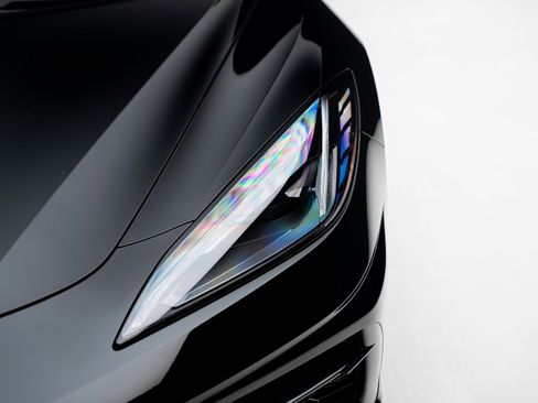 Used 2025 Chevrolet Corvette Stingray Convertible w/ 1LT image 12