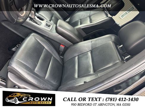 Used 2020 Jeep Grand Cherokee Limited AWD/4WD image 11