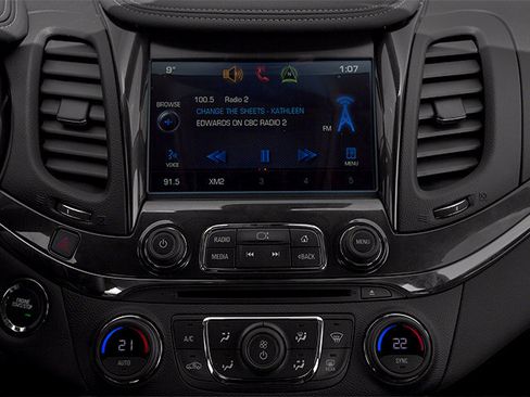 Used 2014 Chevrolet Impala LT w/ Convenience Package FWD image 12
