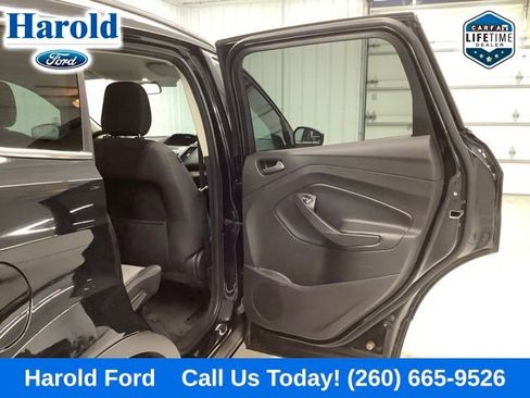 Used 2018 Ford Escape SE AWD/4WD image 9