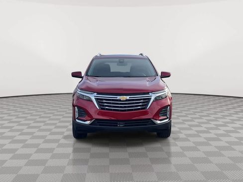 Used 2023 Chevrolet Equinox Premier image 3