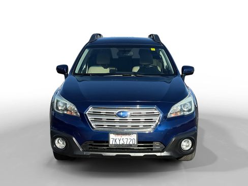 Used 2015 Subaru Outback 2.5i Premium image 8