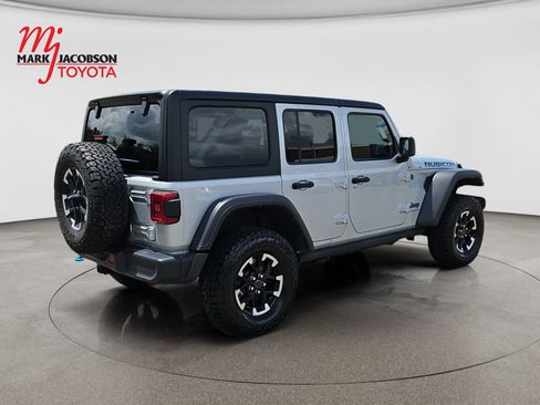 Used 2024 Jeep Wrangler Unlimited Rubicon 4xe AWD/4WD image 5
