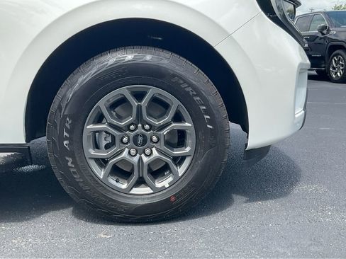 New 2026 Ford Expedition Max Active AWD/4WD image 10