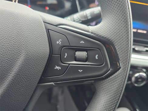 New 2026 Chevrolet Trax LT image 23
