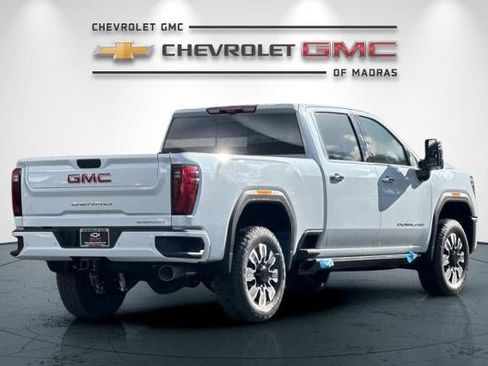 New 2026 GMC Sierra 2500 Denali w/ Denali Reserve Package image 3