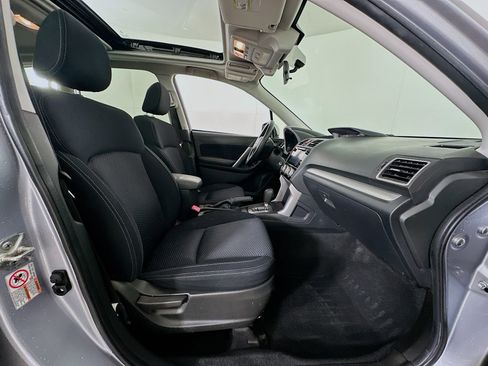 Used 2016 Subaru Forester 2.5i Premium AWD/4WD image 31