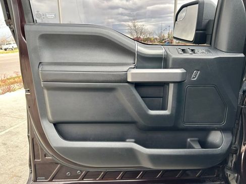 Used 2019 Ford F150 XLT w/ Equipment Group 302A Luxury image 11