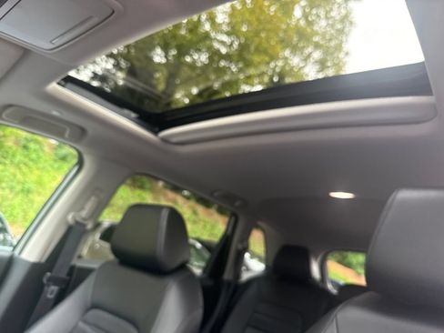 Used 2024 Honda CR-V EX-L image 18