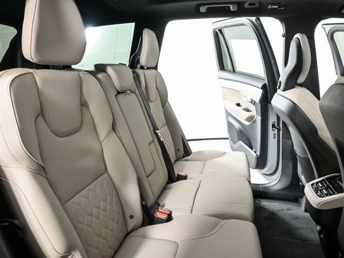 Certified 2026 Volvo XC90 B6 Plus w/ Protection Package Premier image 24