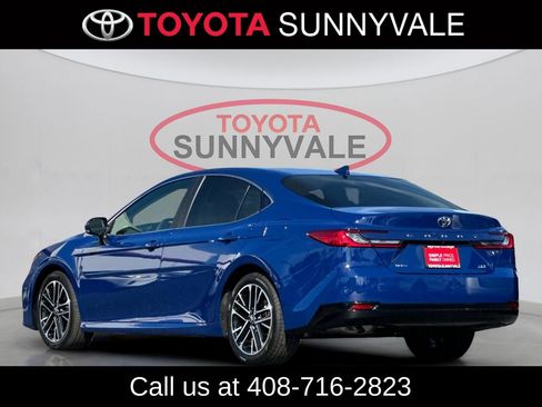 Used 2026 Toyota Camry XLE FWD image 7