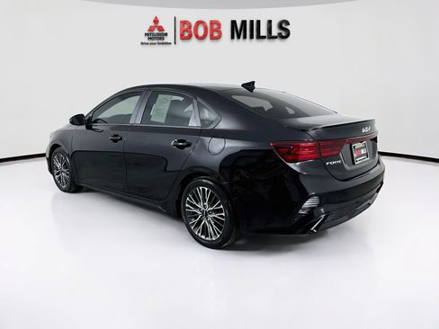 Used 2022 Kia Forte GT-Line w/ GT-Line Technology Package FWD image 5