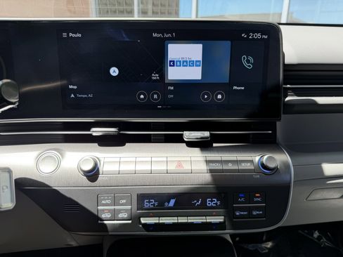 Used 2024 Hyundai Kona Limited FWD image 19