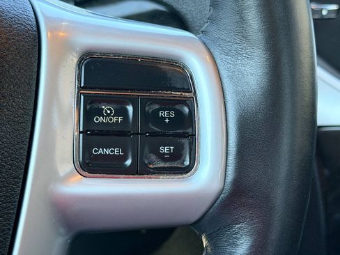 Used 2014 Chrysler 300 C w/ Light Group AWD/4WD image 30