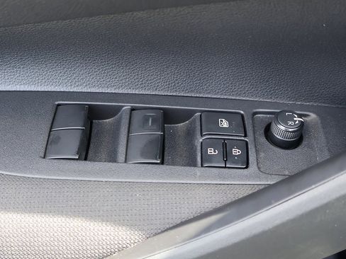 Used 2024 Toyota Corolla LE image 36