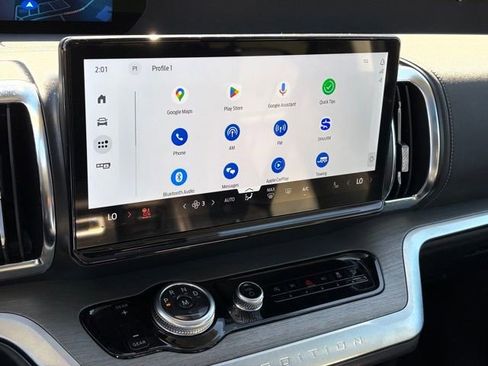 Used 2025 Ford Expedition Platinum image 21