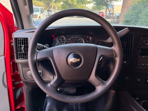 Used 2024 Chevrolet Express 2500 RWD image 11
