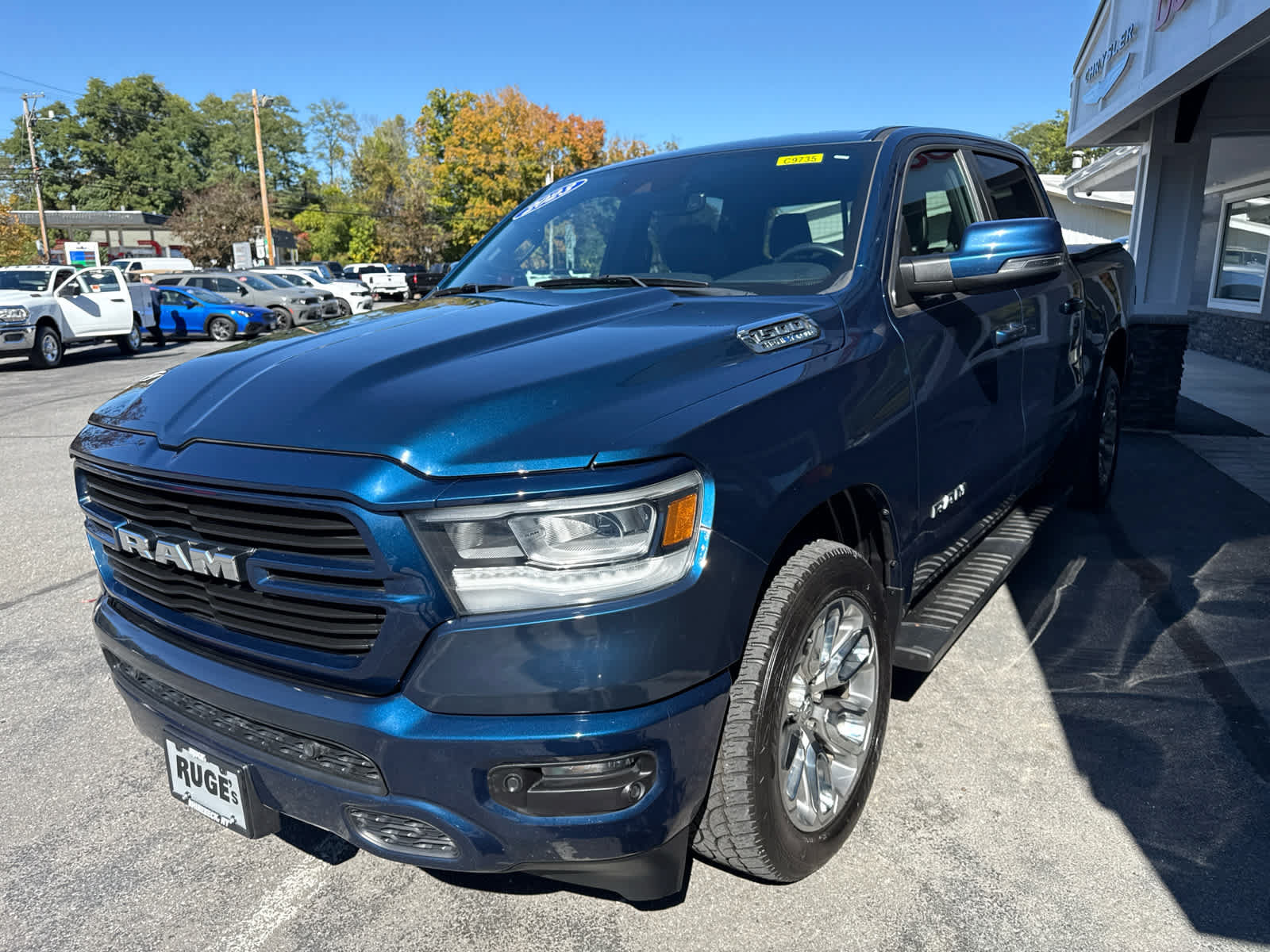 Used 2023 RAM 1500 Laramie AWD/4WD image 8