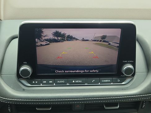 Certified 2022 Nissan Rogue S FWD image 27