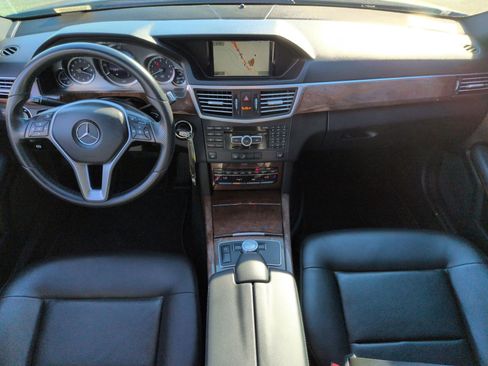Used 2013 Mercedes-Benz E 350 Sedan image 29