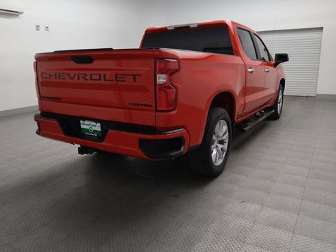 Used 2021 Chevrolet Silverado 1500 Custom w/ LPO, Dark Essentials Package RWD image 9