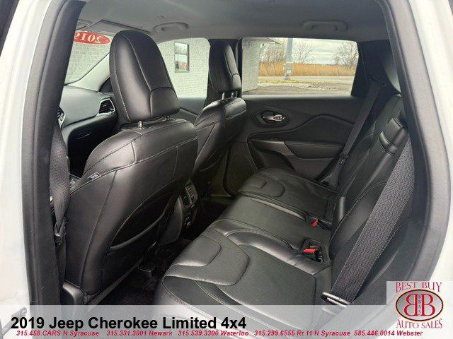 Used 2019 Jeep Cherokee Limited AWD/4WD image 11