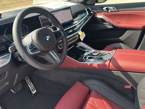 New 2026 BMW X6 xDrive40i w/ Climate Comfort Package image 9