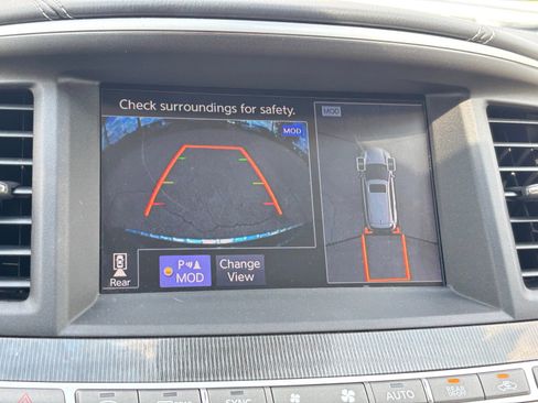 Used 2019 INFINITI QX60 Luxe w/ Essential Package FWD image 6