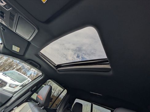 Used 2025 Honda Ridgeline TrailSport image 31