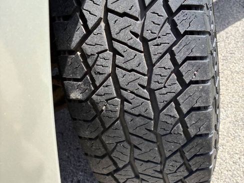 Used 2009 Jeep Liberty Sport w/ Popular Equipment Group AWD/4WD image 10