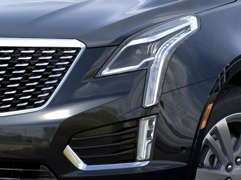 New 2026 Cadillac XT5 Premium Luxury w/ LPO, Floor Liner Package AWD/4WD image 10