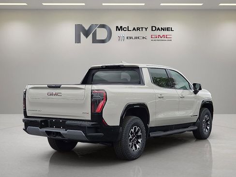 New 2026 GMC Sierra EV AT4 AWD/4WD image 5