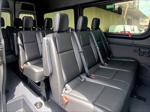 New 2025 Mercedes-Benz Sprinter 2500 image 12