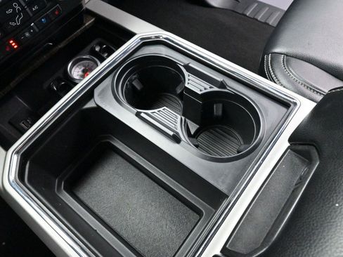 Used 2021 Ford F450 Lariat w/ Lariat Value Package image 23